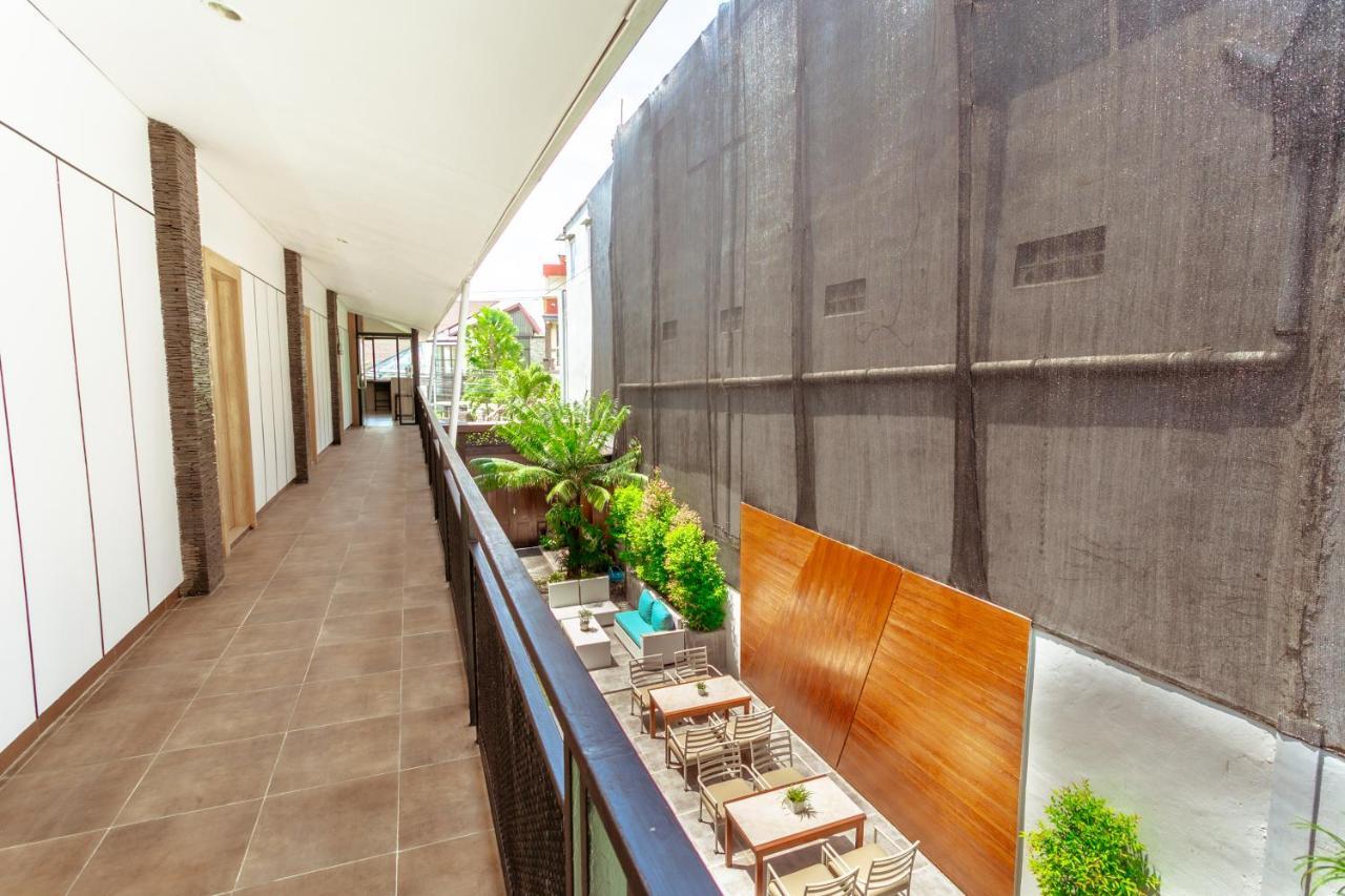 Lega Legi Town House Seminyak By The Lavana Dış mekan fotoğraf